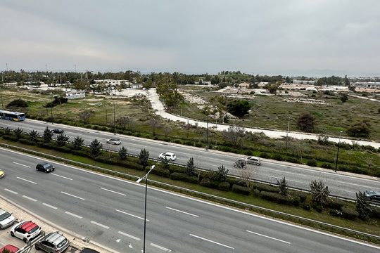 Το Ελληνικό ως γαλάζιο προεκλογικό περίπτερο