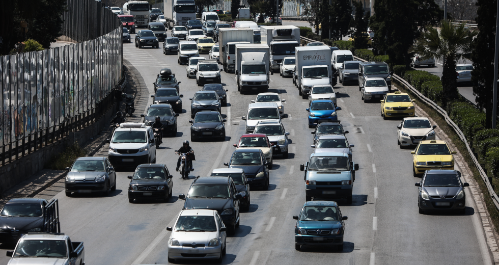 Αυξημένη η κίνηση στις εθνικές οδούς – Επιστρέφουν οι εκδρομείς του Πάσχα