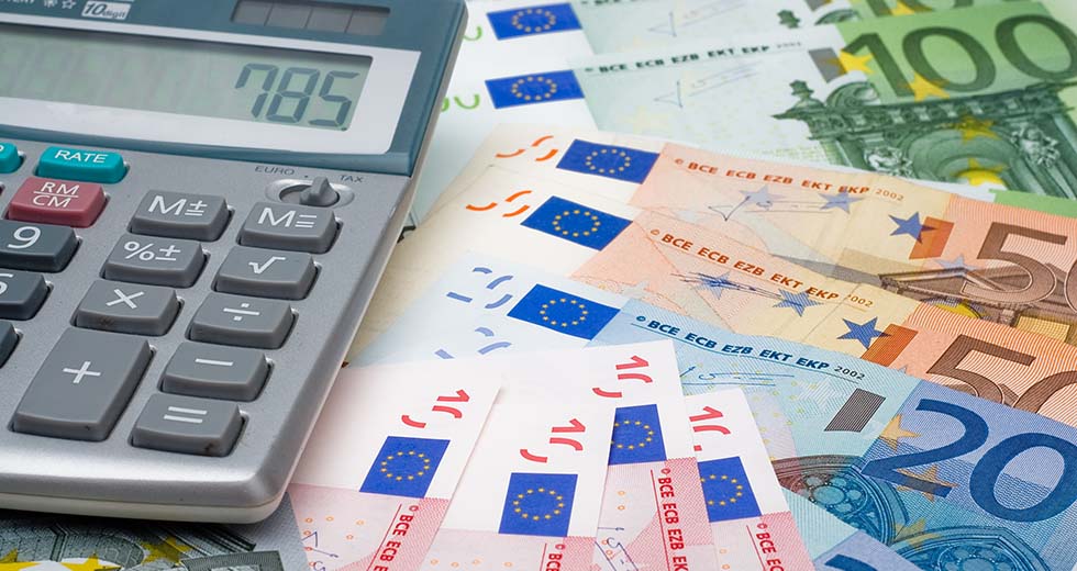 Γυρεύουν «ανάσα» οι έμποροι του Πειραιά