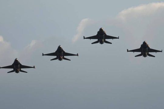 Ισραηλινά μαχητικά πάνω από τη Βηρυτό πριν την ομιλία Νασράλα