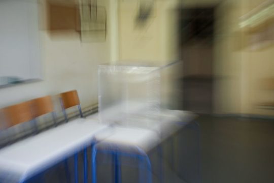 Το ψέμα και η ανοησία