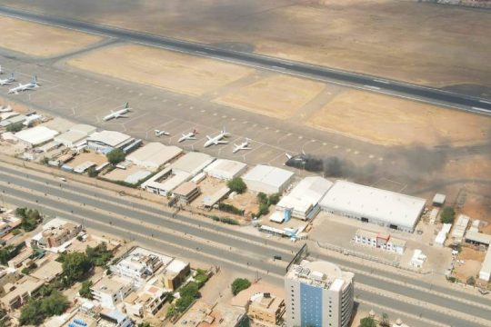 Απομάκρυνση ξένων διπλωματών προανήγγειλε ο στρατός του Σουδάν