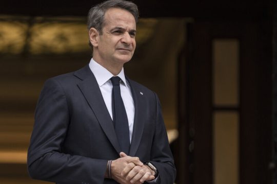 Από τον κυβερνητικό «περίπατο», σε ένα «νέο τοπίο»