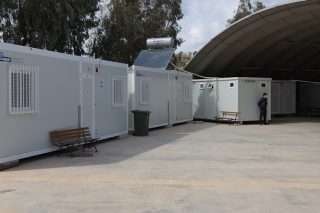 Προσλαμβάνουν διοικητές σε ΚΥΤ και δομές λίγο πριν από τις εκλογές