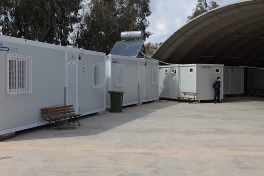 Προσλαμβάνουν διοικητές σε ΚΥΤ και δομές λίγο πριν από τις εκλογές