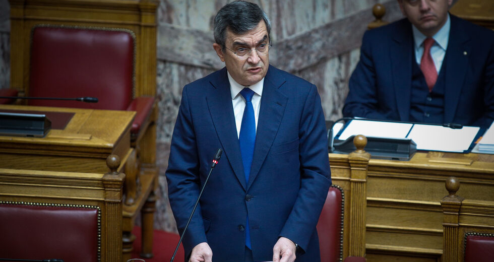 Διορισμοί «αρεστών» μέχρις εσχάτων…