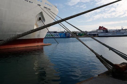 Δεμένα στους κάβους τα πλοία την Πρωτομαγιά – Εκδηλώσεις από το ΕΚΠ