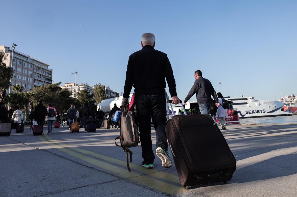 Κορυφώνεται η μαζική έξοδος του Πάσχα