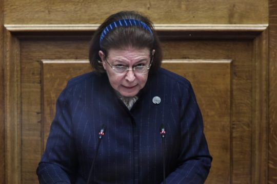 «Χωρίς τέλος και όριο ο θεσμικός κατήφορος» της Λίνας Μενδώνη