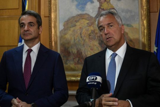 Το ακροδεξιό παρελθόν της ΝΔ συνεχίζει να ταλαιπωρεί την κυβέρνηση