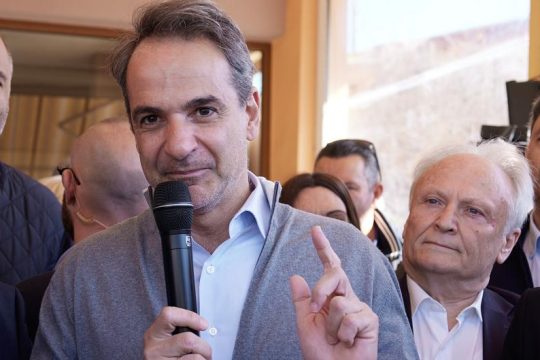 Ψευδεπίγραφο δίλημμα από Μητσοτάκη: «Αυτοδύναμη Ελλάδα ή πολιτική τερατογένεση;»