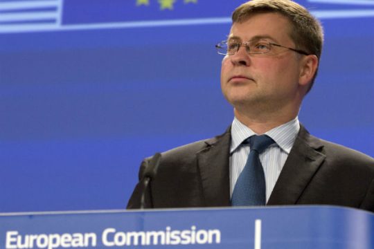 Νέους κανόνες για το Σύμφωνο Σταθερότητας προτείνει σήμερα η Κομισιόν