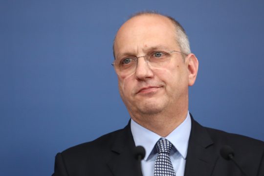 Αποποίηση ευθυνών για τα πάντα