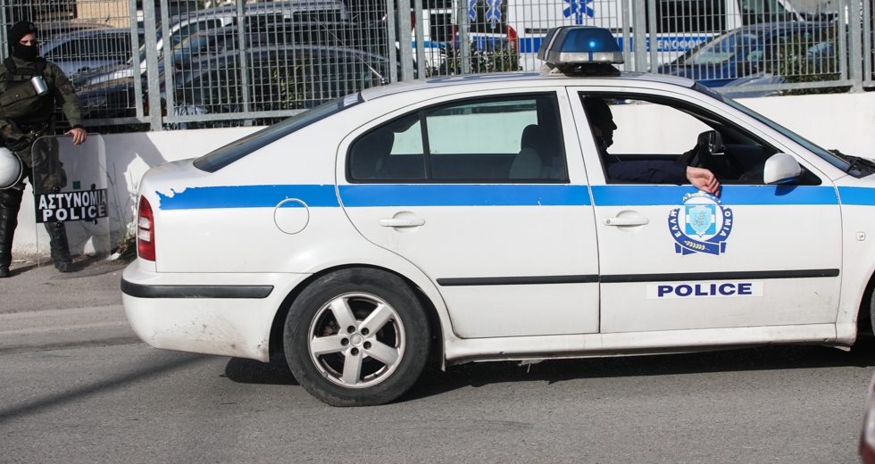 Συνελήφθη ο 34χρονος για το φόνο της μητέρας του στη Χαλκηδόνα