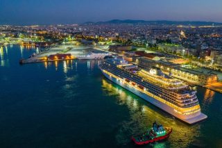 Στην πρώτη γραμμή της κρουαζιέρας