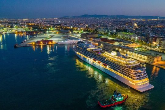 Στην πρώτη γραμμή της κρουαζιέρας
