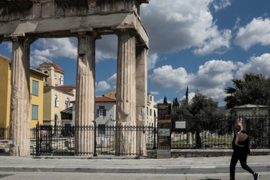 Εκτός ΜΕΘ ο 18χρονος που μαχαιρώθηκε στην Πλάκα