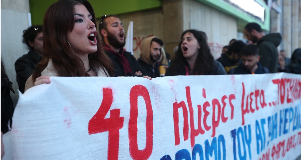 Η οδύσσεια της παραγκωνισμένης νέας επιστημονικής γενιάς
