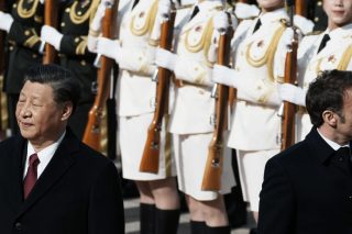 Φτωχά τα αποτελέσματα της επίσκεψης στην Κίνα