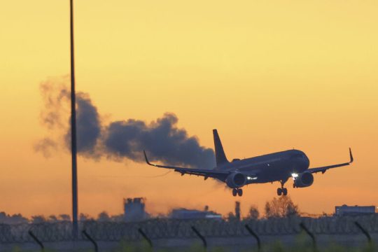 Το Σουδάν αδειάζει και… αφήνεται στη μοίρα του