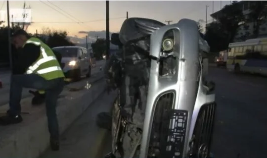 Ένας νεκρός σε τροχαίο στο Πικέρμι