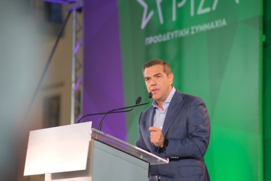 Τσίπρας: Φοβάται ο Μητσοτάκης το ντιμπέιτ και την απλή αναλογική