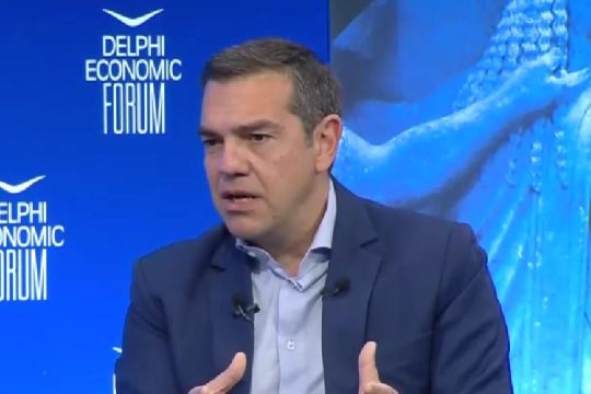Live η συνέντευξη Τσίπρα στο Φόρουμ των Δελφών