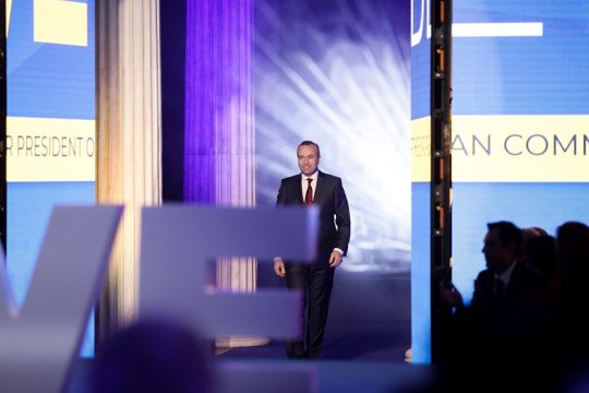 Εφοδος των βελγικών αρχών στην έδρα του ΕΛΚ στις Βρυξέλλες