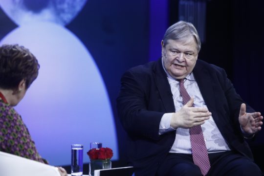 Απορρίπτει ο Βενιζέλος την κυβερνητική κινδυνολογία για τη δραχμή