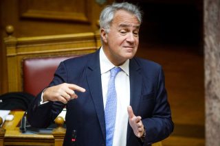 Αγωγές SLAPP Βορίδη κατά σωματείων του Δημοσίου