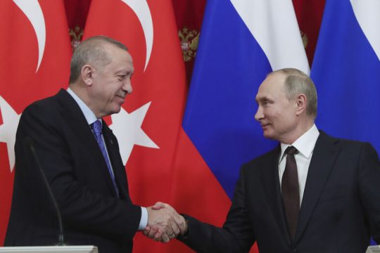 Διεθνή συγχαρητήρια στον Ερντογάν για την επανεκλογή του