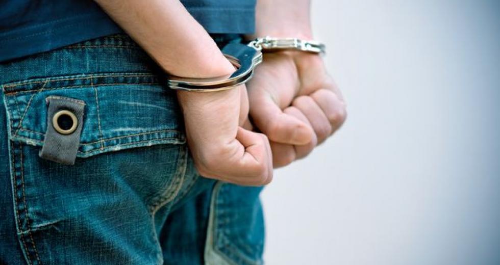 Τρεις συλλήψεις στο Ηράκλειο για διακίνηση δεκάδων μεταναστών
