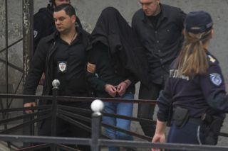 Σοκ και οδύνη στη Σερβία με το μακελειό σε σχολείο