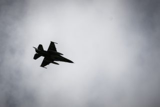 f-16