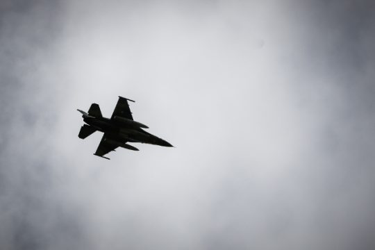 f-16