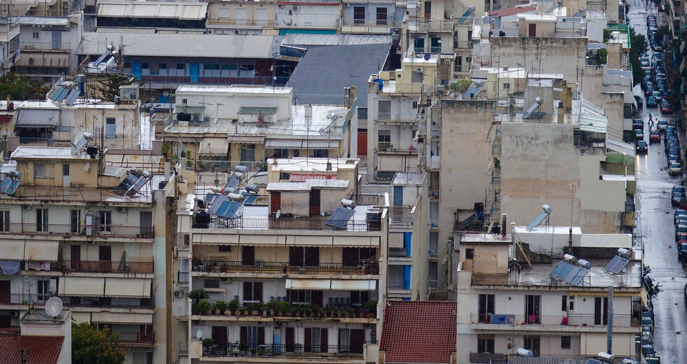 Καλπάζει το airbnb – Άκαρποι οι κυβερνητικοί «περιορισμοί»