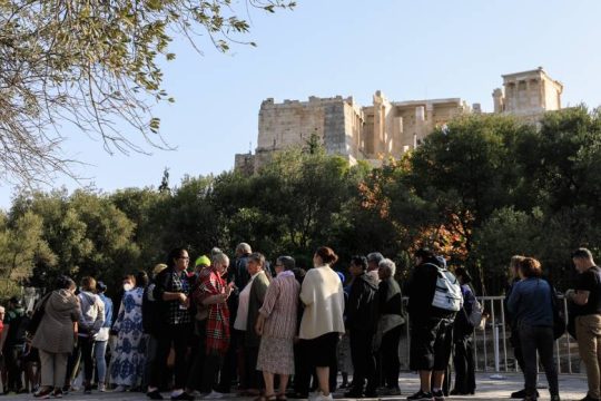 Τώρα και απευθείας ανάθεση μελετών σε ιδιώτες!