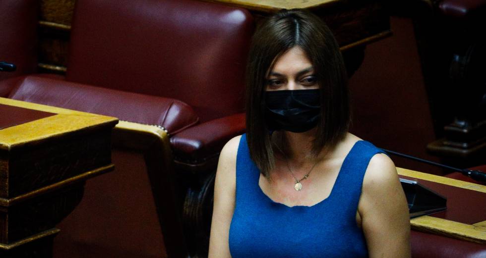 Πυρκαγιά στο κτίριο με το γραφείο της βουλεύτριας Μαρίας Απατζίδη