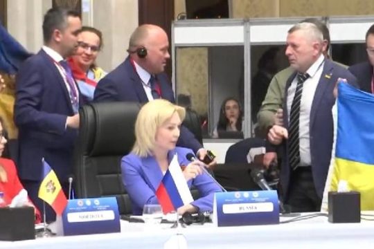 Επεισόδια μεταξύ Ρώσων και Ουκρανών αξιωματούχων στην Άγκυρα