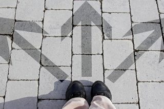 Δελεάζοντας τους αναποφάσιστους