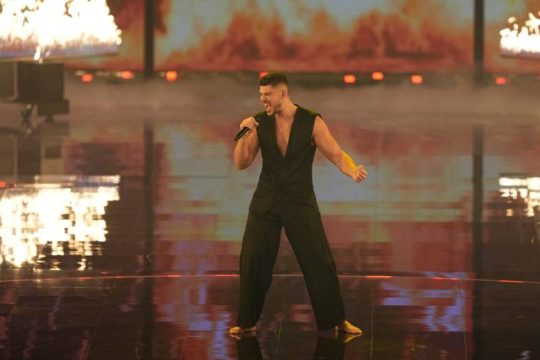 Να βάλουμε Έλληνες διπλωμάτες στην Eurovision