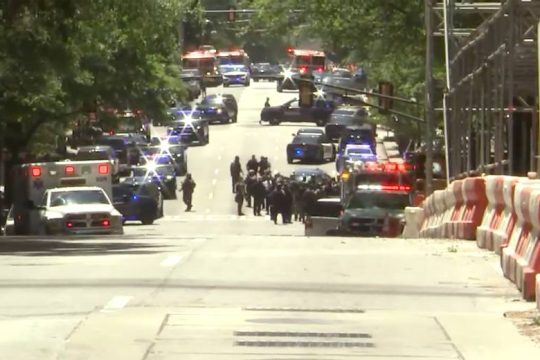 Αιματηρή επίθεση ενόπλου σε νοσοκομείο στην Ατλάντα