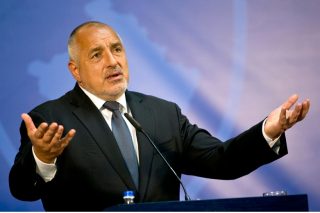 Συμφωνία… κυρίων για εκ περιτροπής πρωθυπουργία