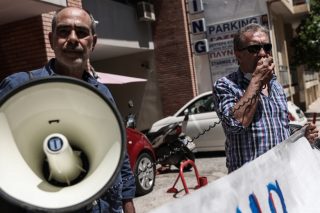 Η ΑΔΕΔΥ καλύπτει εκπαιδευτικούς κόντρα στον «αυταρχισμό του ΥΠΑΙΘ»