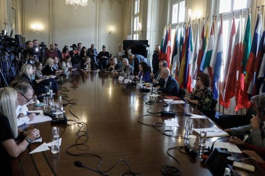Έρχεται η τελική έκθεση της Pega για τις υποκλοπές