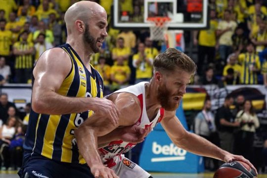Στο 5ο παιχνίδι θα λύσουν τις διαφορές τους Ολυμπιακός και Φενέρ