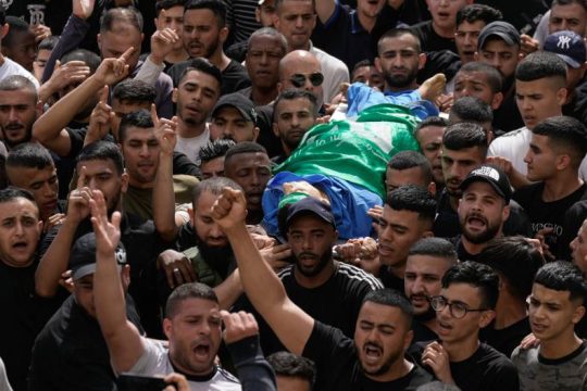 Ακόμα δύο νεαροί Παλαιστίνιοι έπεσαν νεκροί σε ισραηλινή επιδρομή