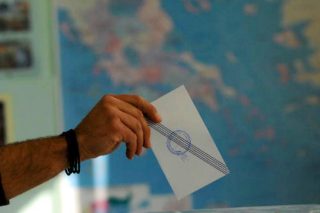 Ψήφος: Το δικαίωμα που έγινε υποχρέωση – η ελληνική κι άλλες εξαιρέσεις