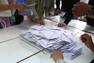 Η πρώτη ανάγνωση του αποτελέσματος από τα κόμματα της εξωκοινοβουλευτικής Αριστεράς