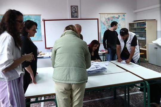 Εκλογές, προβλήματα και λύσεις